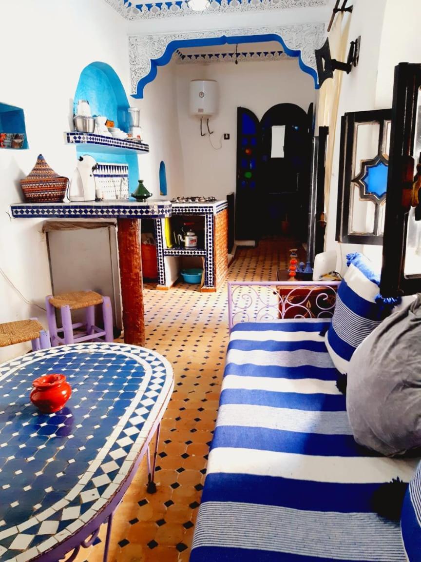 Dar Imran Apartman Szavíra Kültér fotó